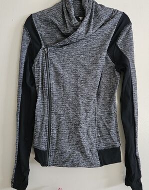lululemon athletica Gray and Black Asymmetrical Zip Jacket
